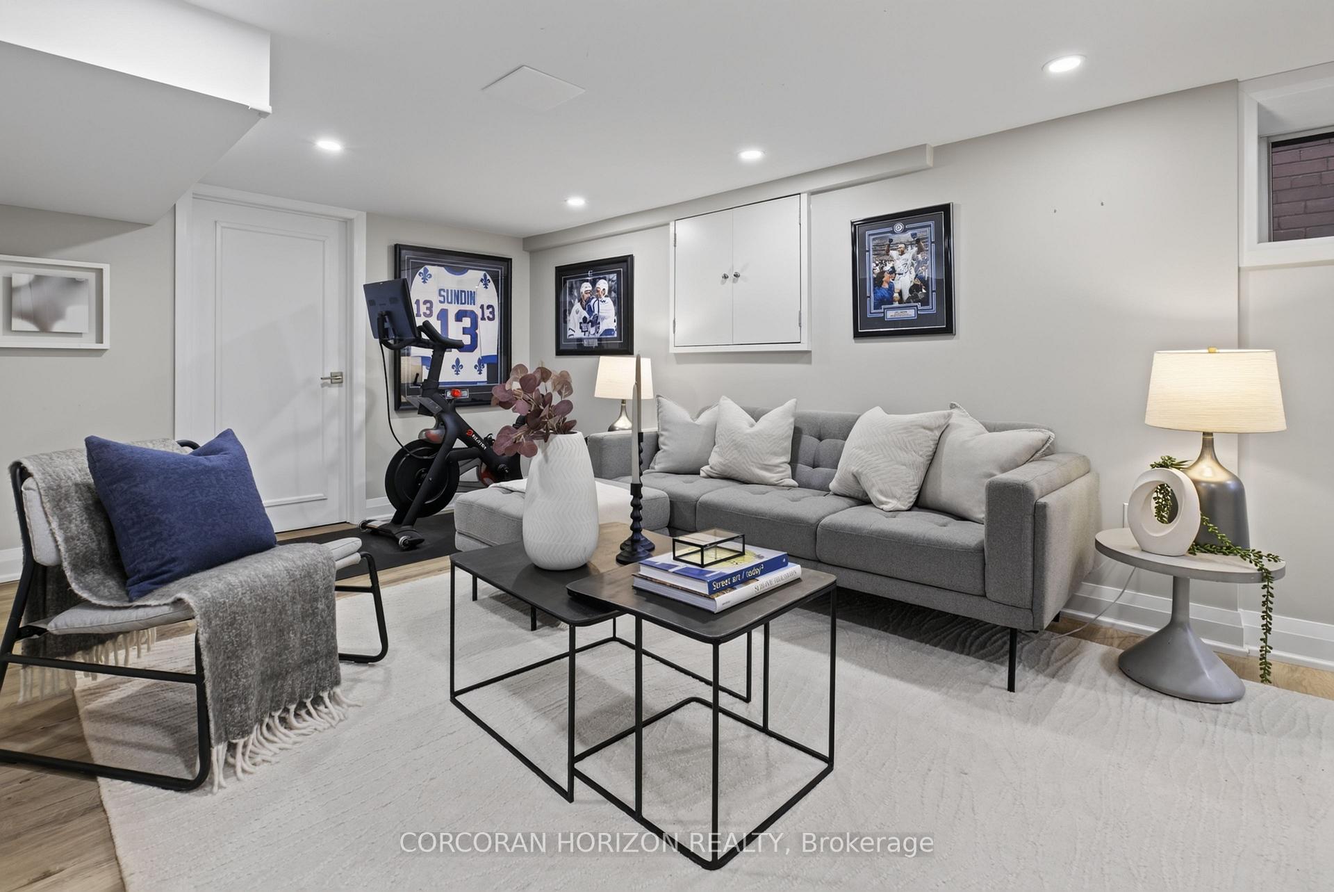 Photo 17 of 342 Hillsdale Avenue E, Toronto, Mount Pleasant East — HOMEH