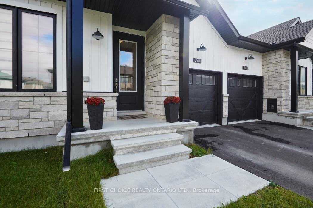 Photo 2 of 244 Hampshire Place, Ottawa, Stittsville (North) — HOMEH