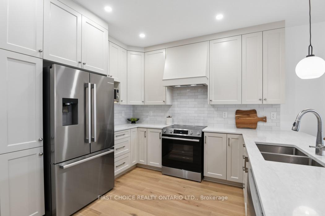 Photo 14 of 244 Hampshire Place, Ottawa, Stittsville (North) — HOMEH