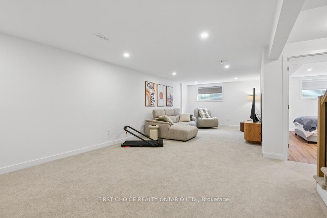 Photo 24 of 244 Hampshire Place, Ottawa, Stittsville (North) — HOMEH