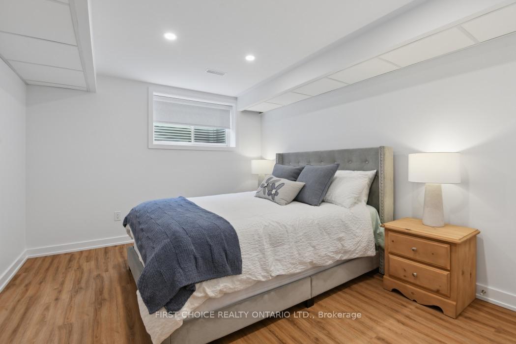 Photo 30 of 244 Hampshire Place, Ottawa, Stittsville (North) — HOMEH