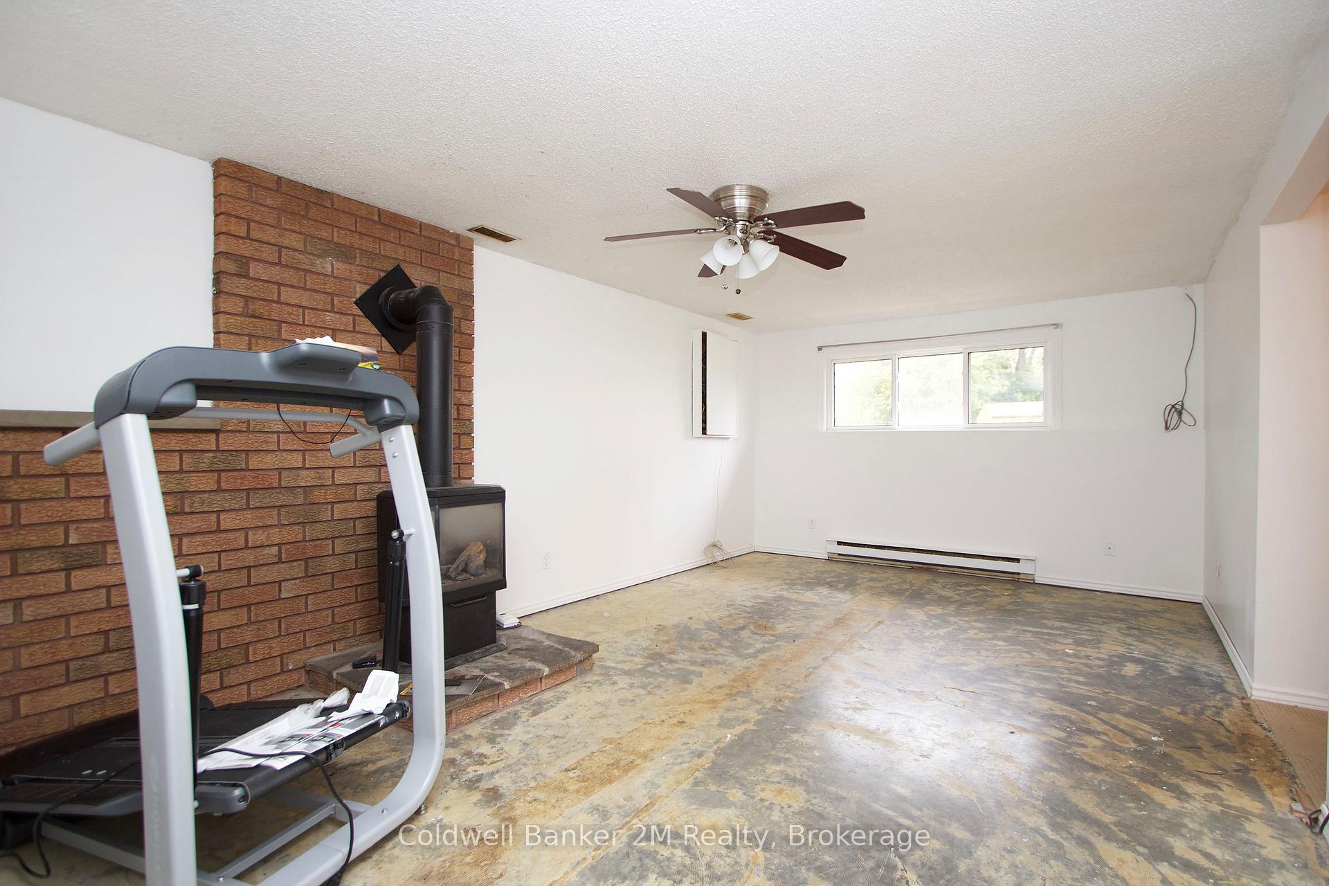 Photo 19 of 673 Attersley Drive, Oshawa, Pinecrest — HOMEH