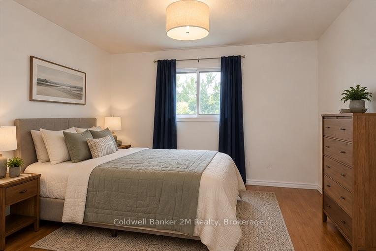 Photo 18 of 673 Attersley Drive, Oshawa, Pinecrest — HOMEH