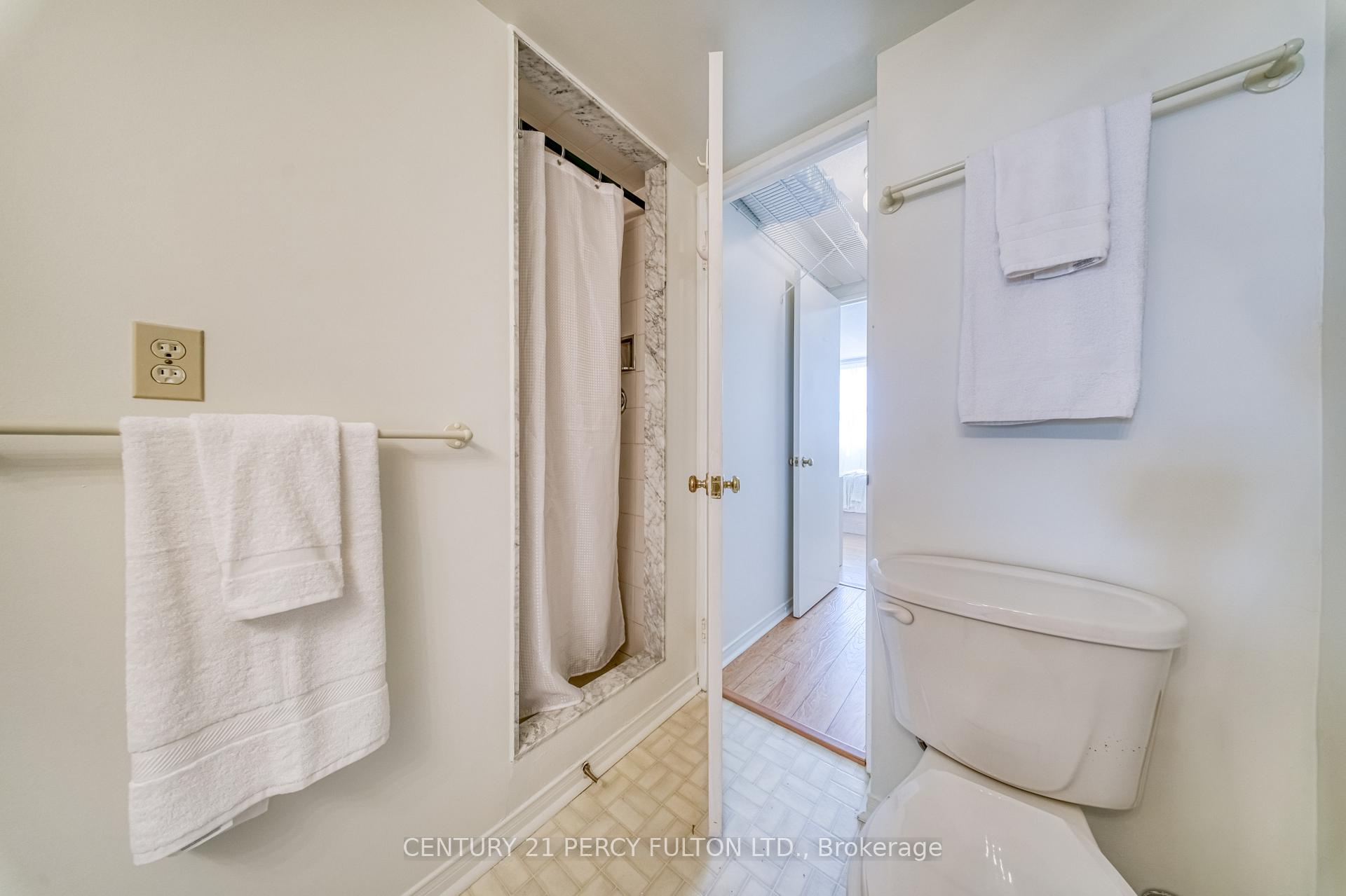 Photo 32 of Unit 1004, 2 Westney Road N, Ajax, Central West — HOMEH