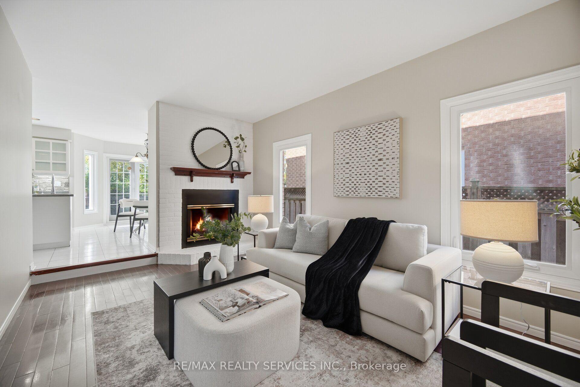 Photo 2 of 8 Gardenia Way, Caledon, Rural Caledon — HOMEH