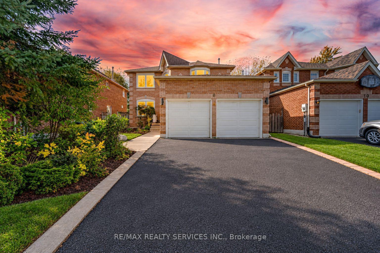 Photo 8 of 8 Gardenia Way, Caledon, Rural Caledon — HOMEH