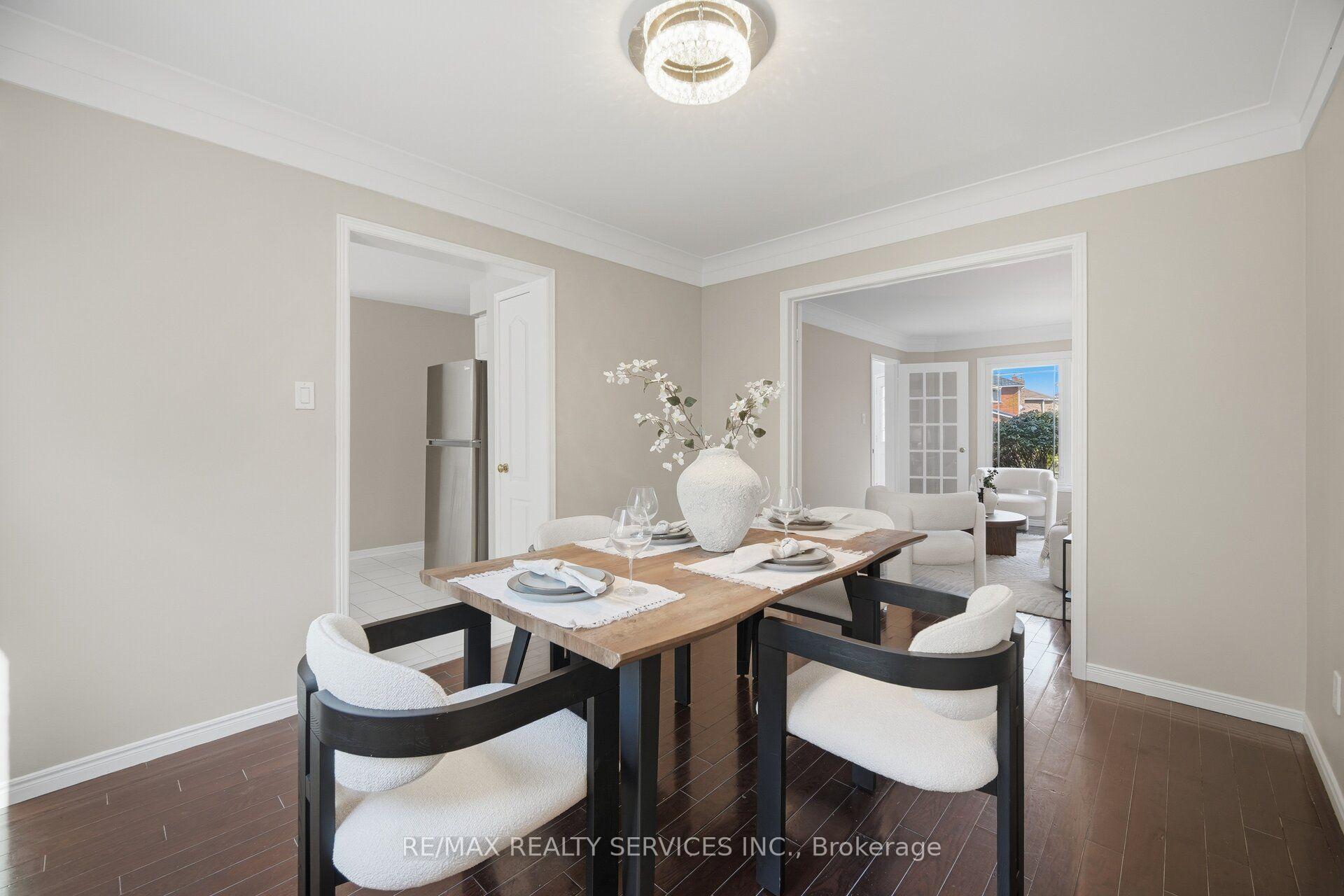 Photo 16 of 8 Gardenia Way, Caledon, Rural Caledon — HOMEH