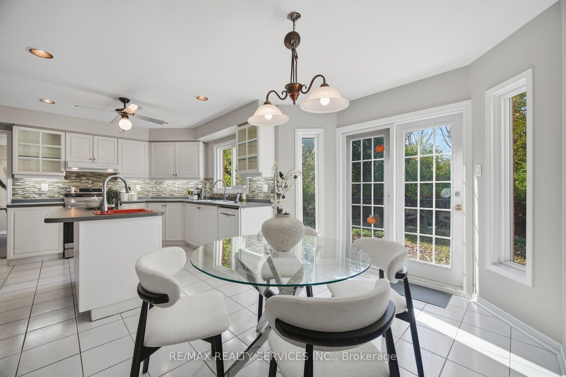 Photo 23 of 8 Gardenia Way, Caledon, Rural Caledon — HOMEH