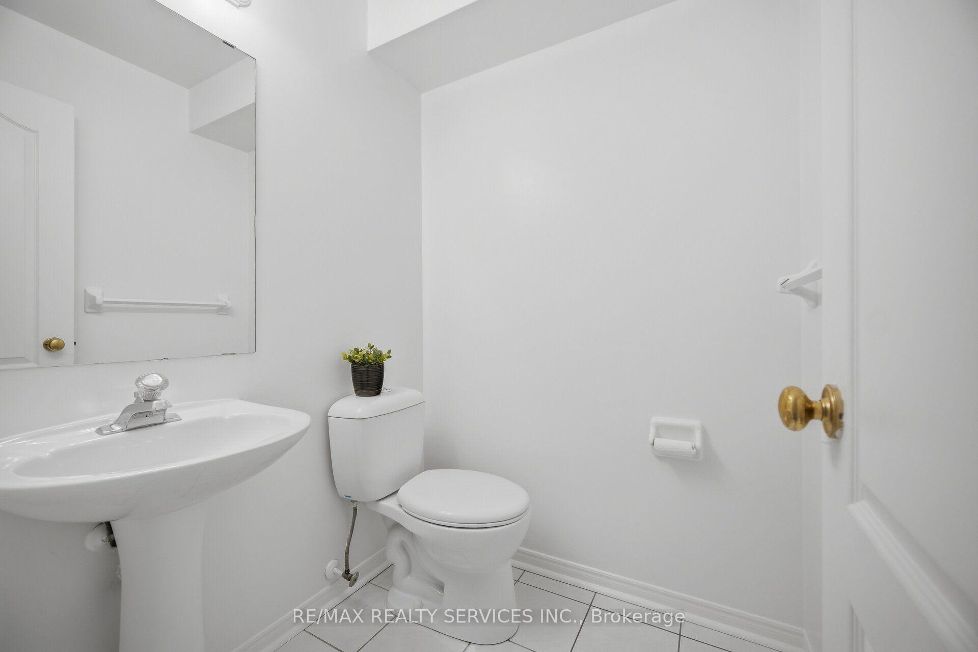 Photo 28 of 8 Gardenia Way, Caledon, Rural Caledon — HOMEH