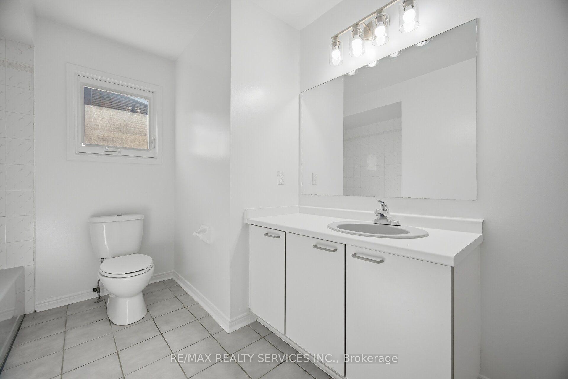 Photo 43 of 8 Gardenia Way, Caledon, Rural Caledon — HOMEH