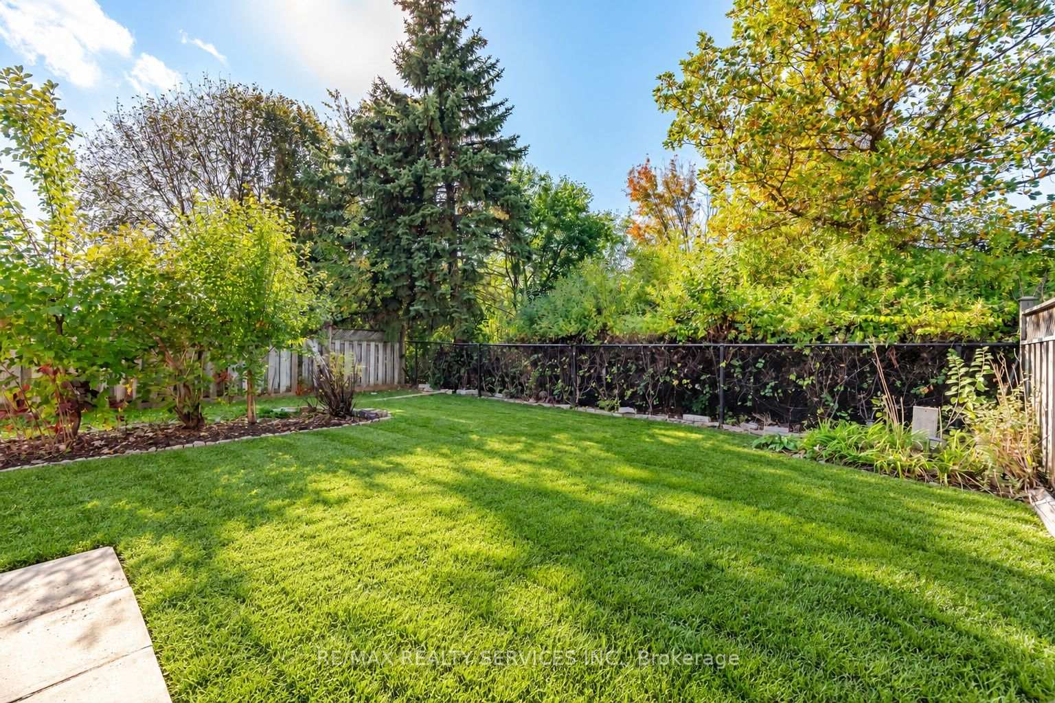 Photo 48 of 8 Gardenia Way, Caledon, Rural Caledon — HOMEH