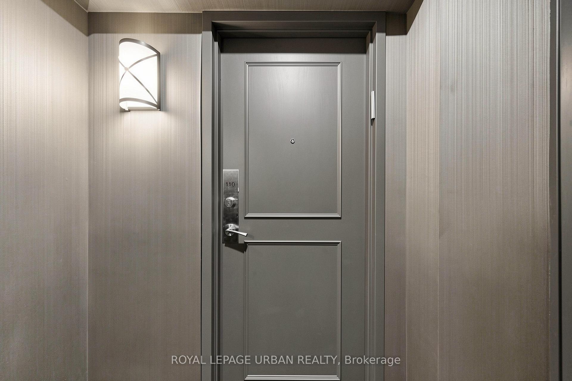 Photo 5 of Unit 110, 11 Townsgate Drive, Vaughan, Crestwood-Springfarm-Yorkhill — HOMEH
