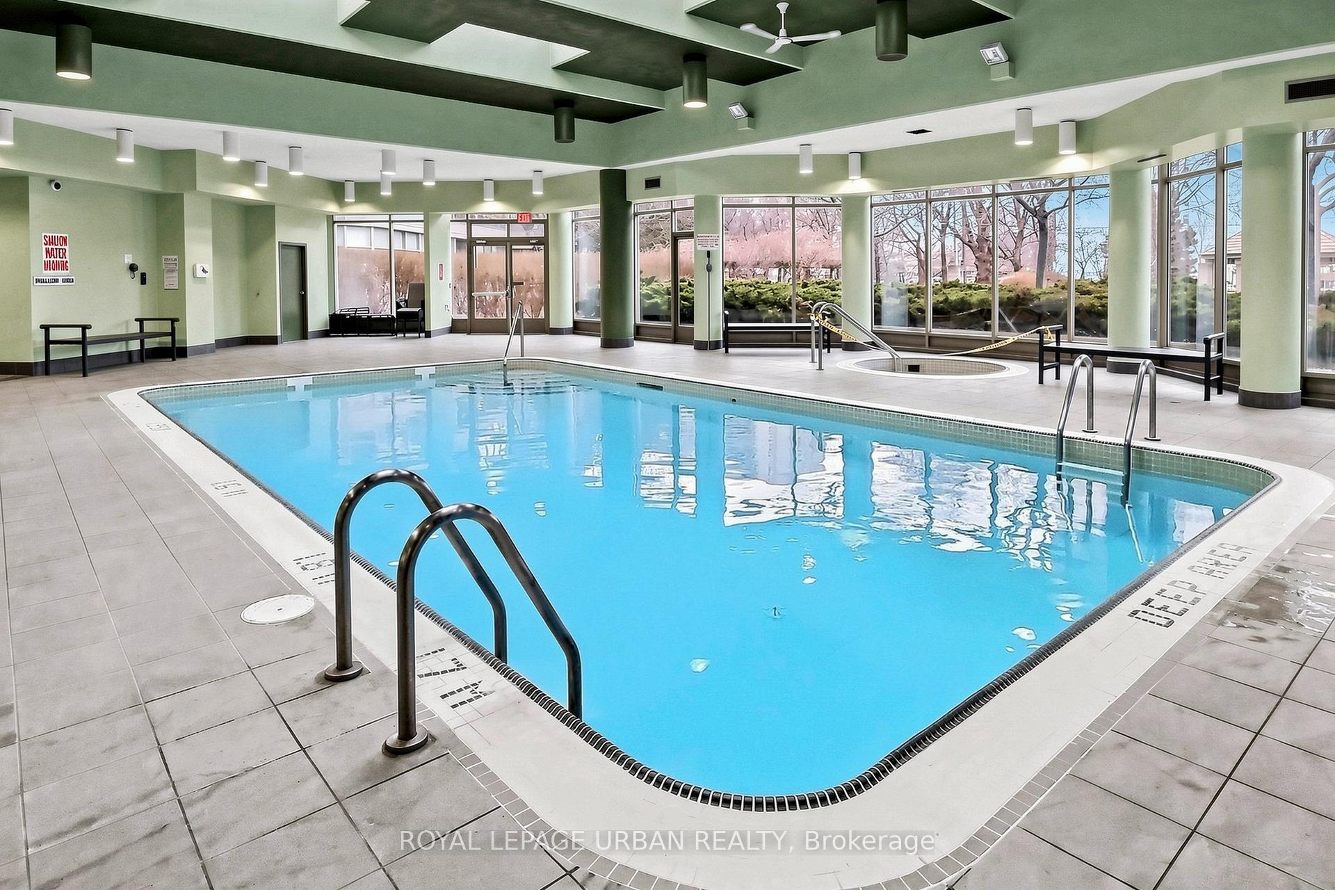 Photo 37 of Unit 110, 11 Townsgate Drive, Vaughan, Crestwood-Springfarm-Yorkhill — HOMEH