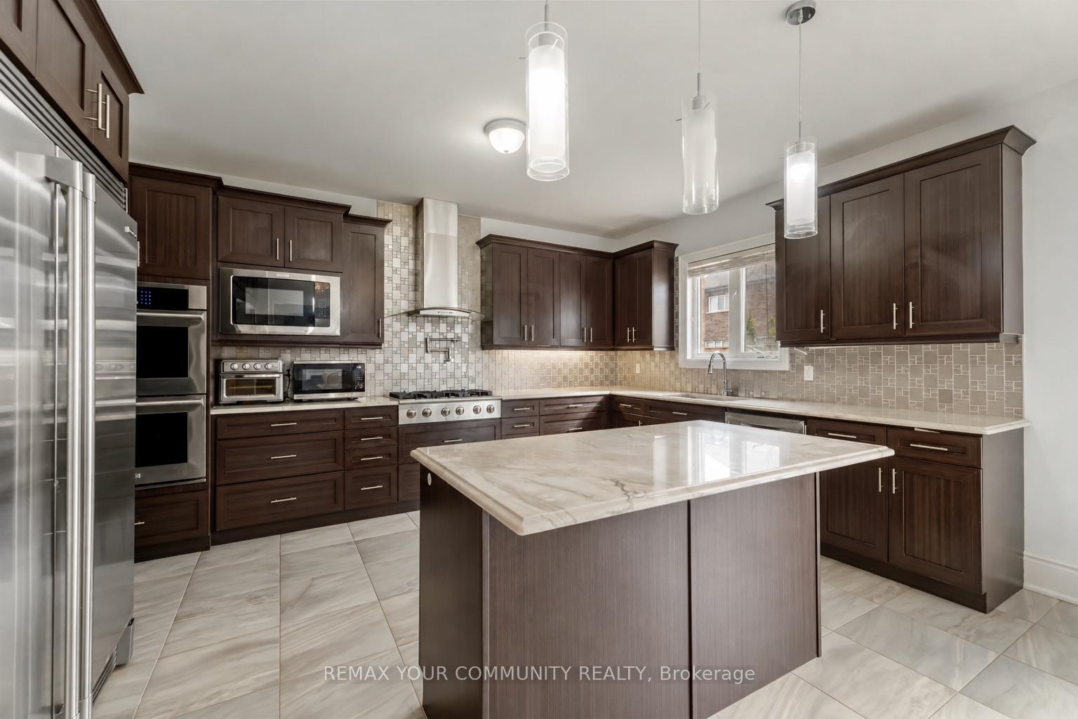 Photo 14 of 73 Morrison Avenue, New Tecumseth, Alliston — HOMEH