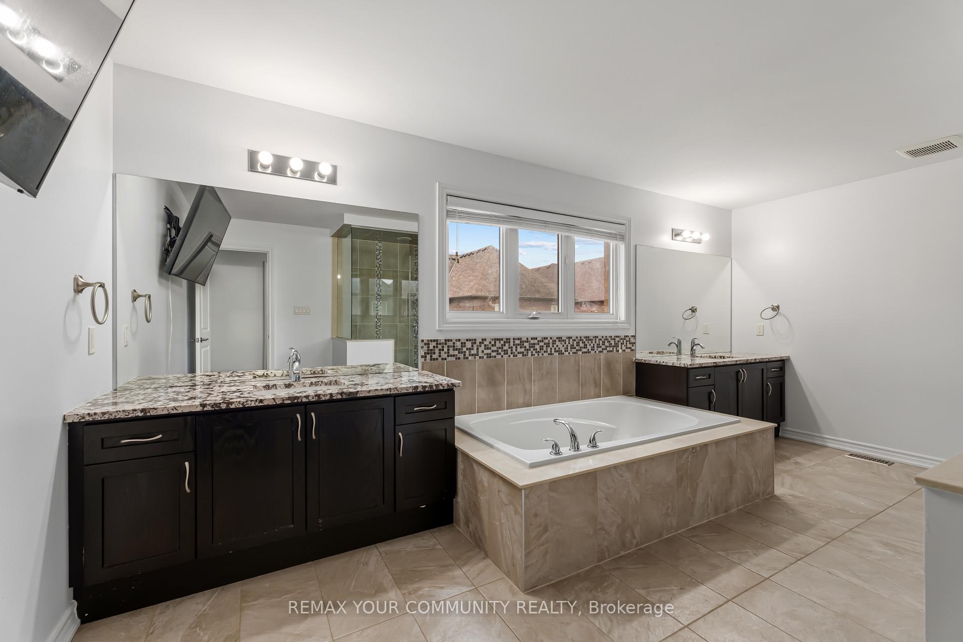 Photo 25 of 73 Morrison Avenue, New Tecumseth, Alliston — HOMEH