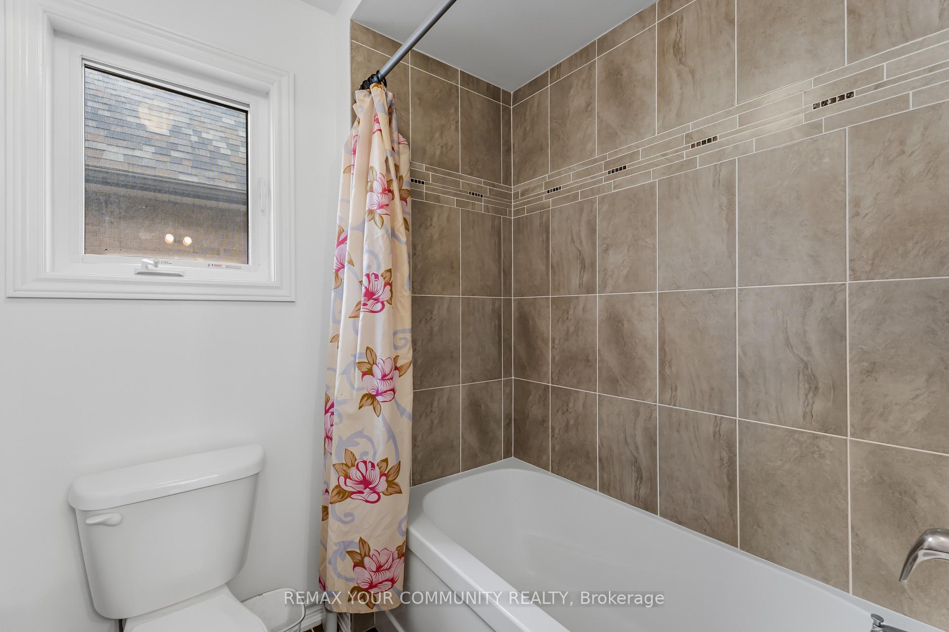 Photo 32 of 73 Morrison Avenue, New Tecumseth, Alliston — HOMEH