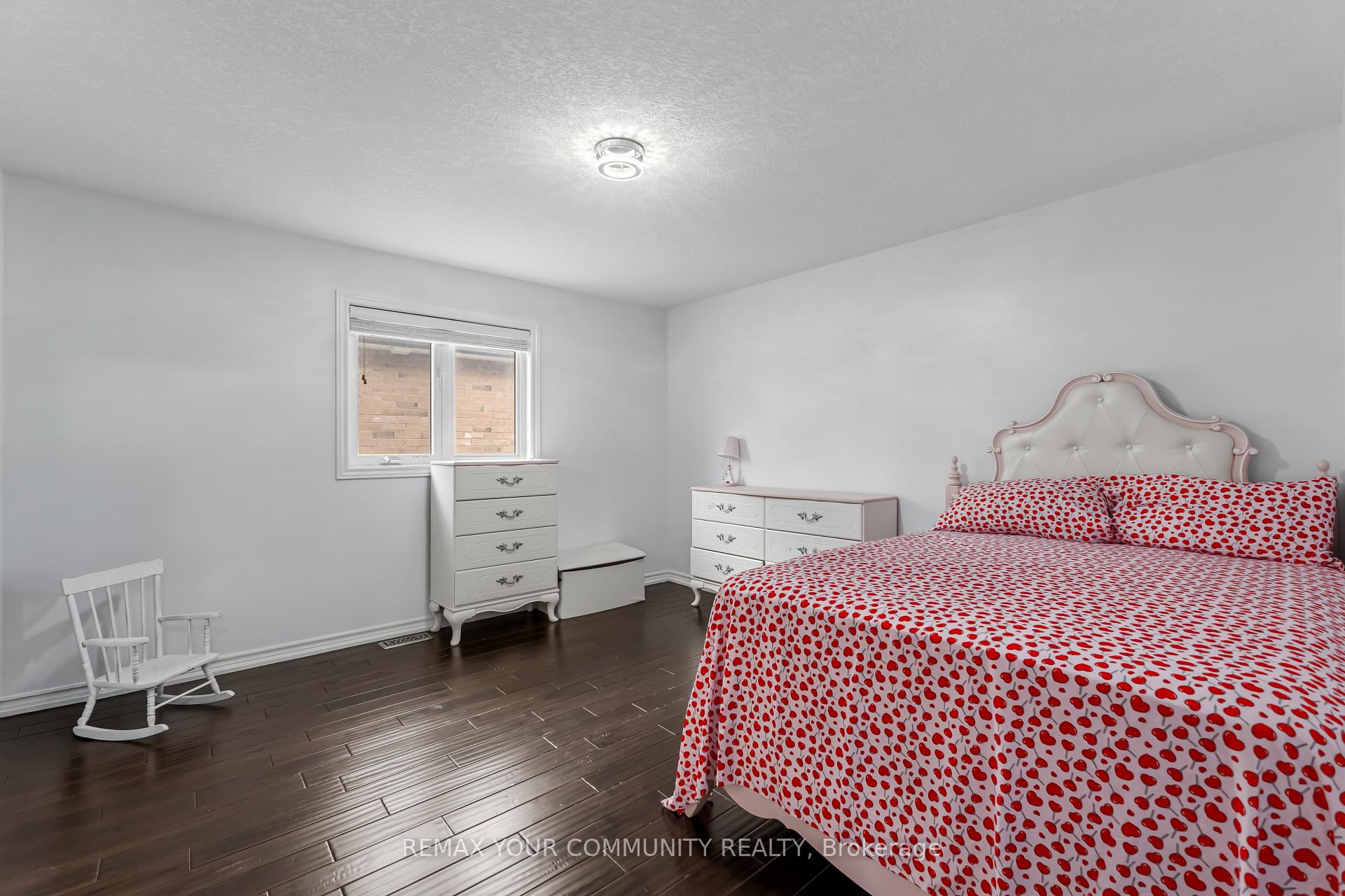 Photo 33 of 73 Morrison Avenue, New Tecumseth, Alliston — HOMEH