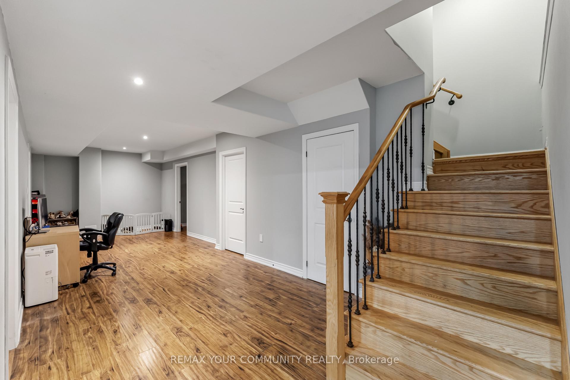 Photo 38 of 73 Morrison Avenue, New Tecumseth, Alliston — HOMEH