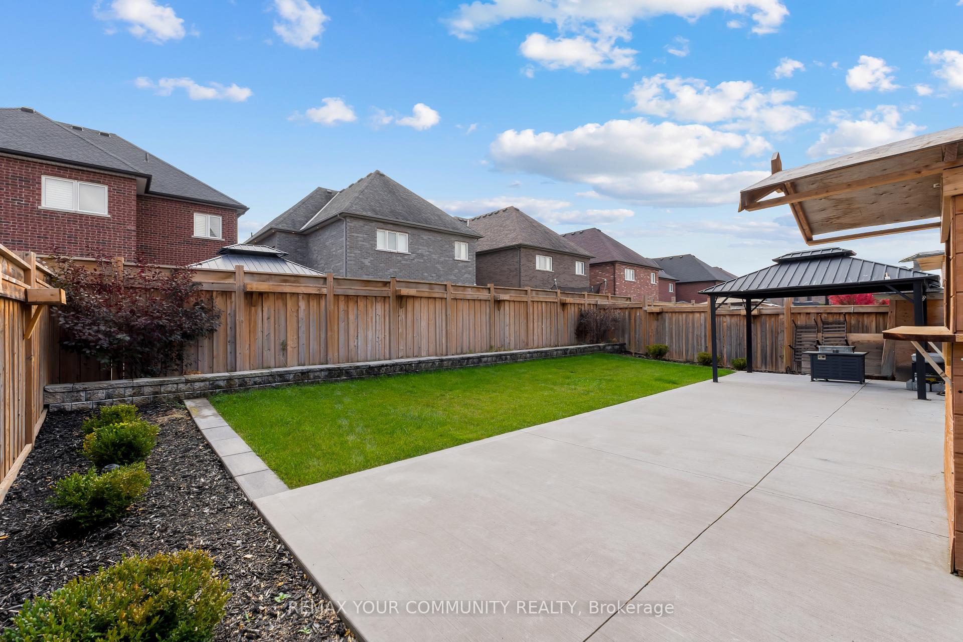 Photo 45 of 73 Morrison Avenue, New Tecumseth, Alliston — HOMEH