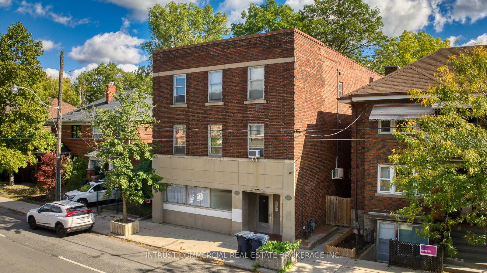 Photo of 157-159 Jane Street