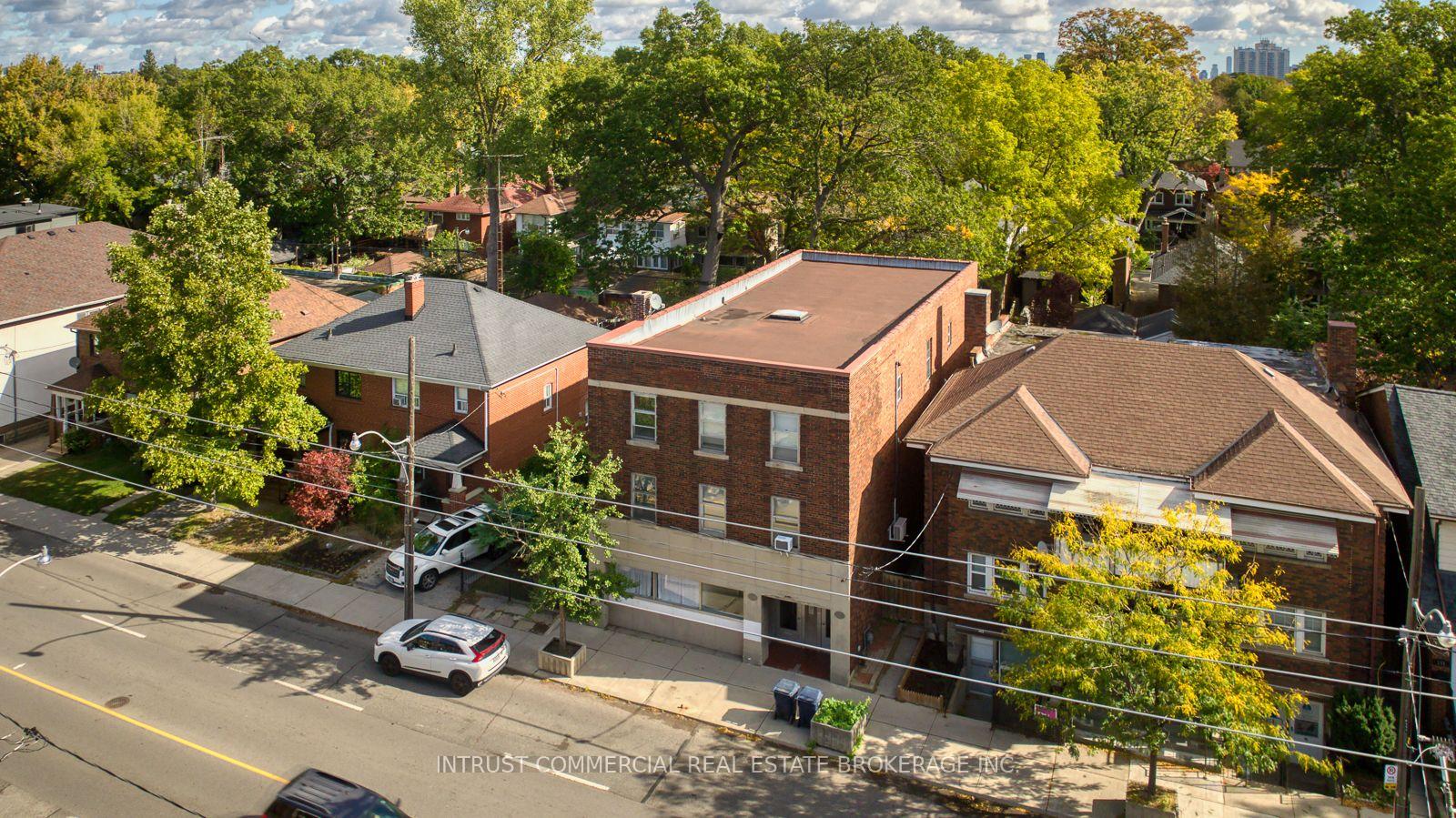 Photo 3 of 157-159 Jane Street, Toronto, Runnymede-Bloor West Village — HOMEH