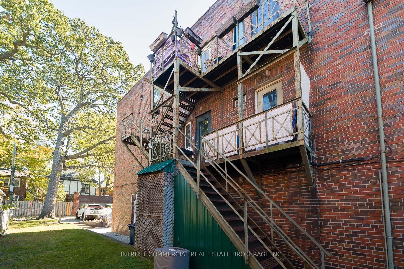 Photo 10 of 157-159 Jane Street, Toronto, Runnymede-Bloor West Village — HOMEH