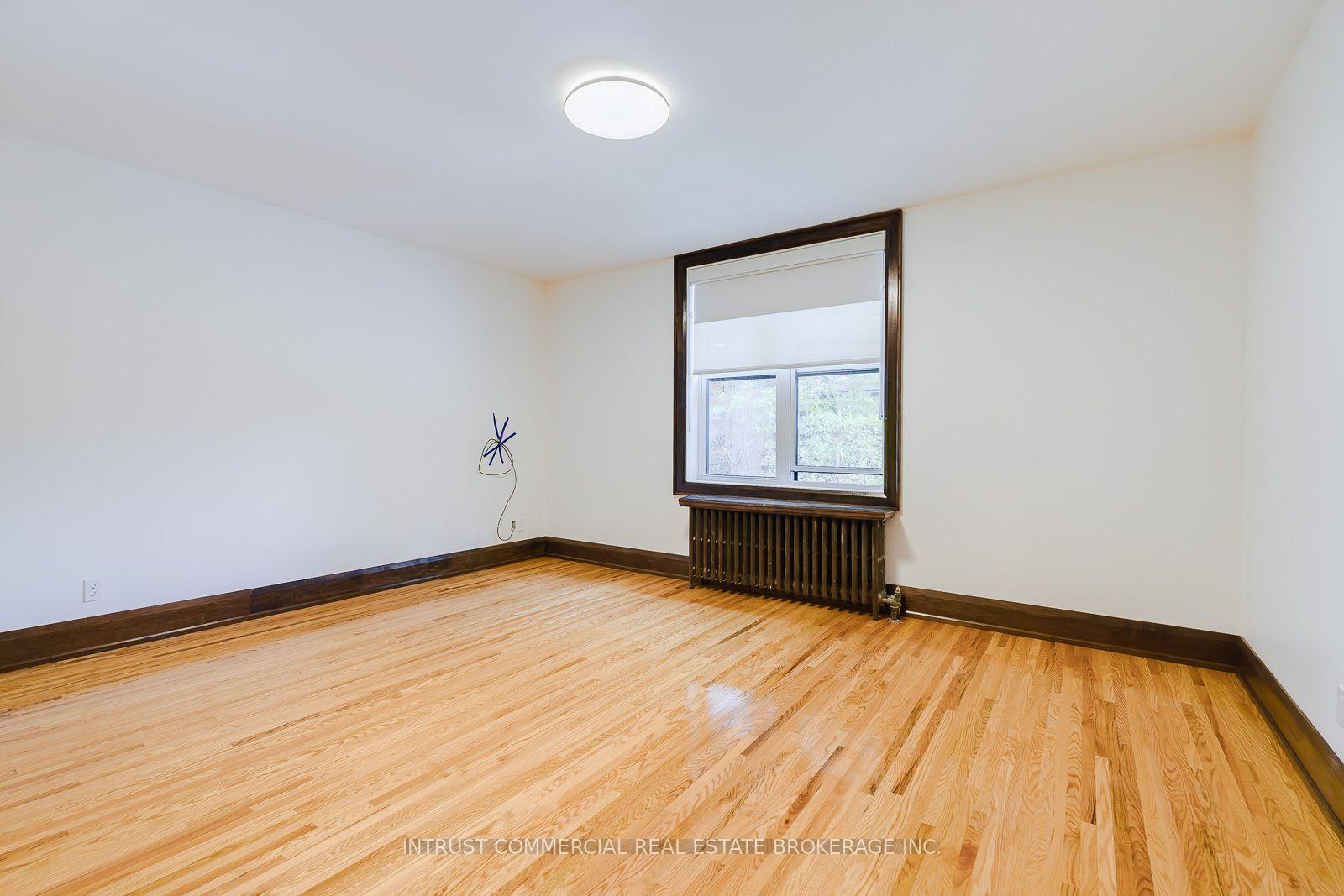 Photo 16 of 157-159 Jane Street, Toronto, Runnymede-Bloor West Village — HOMEH