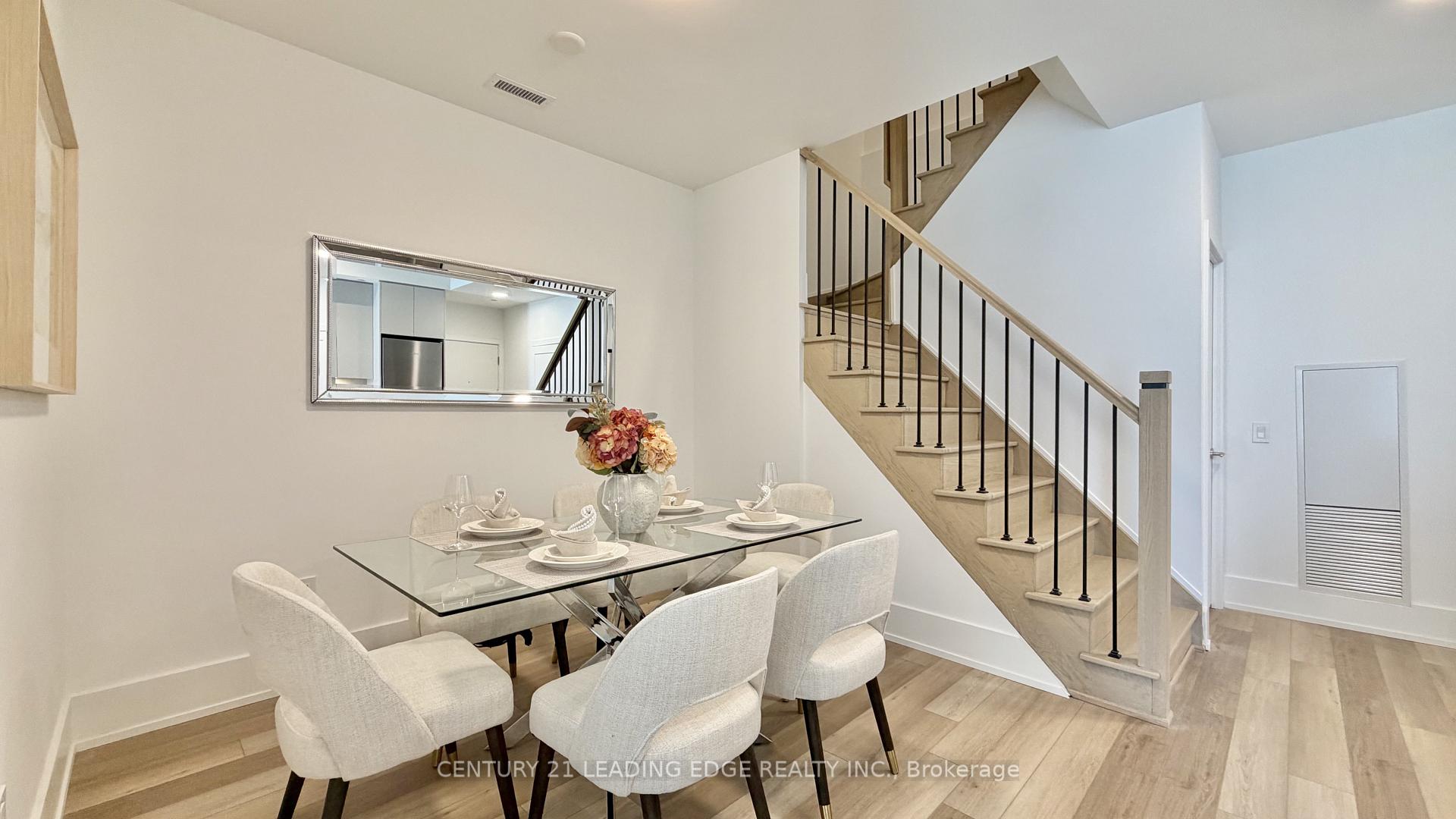 Photo 7 of Unit 133, 8 Cedarland Drive, Markham, Unionville — HOMEH