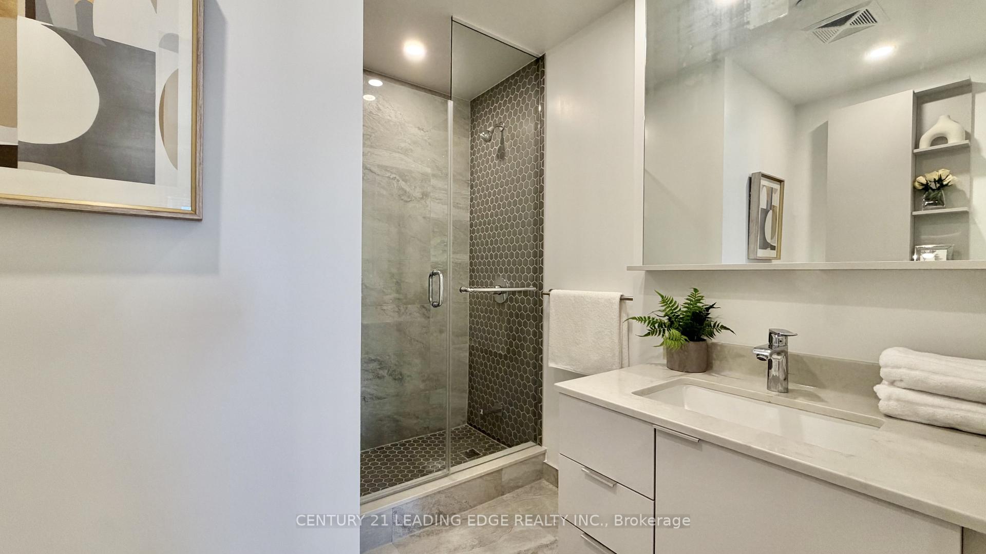 Photo 17 of Unit 133, 8 Cedarland Drive, Markham, Unionville — HOMEH