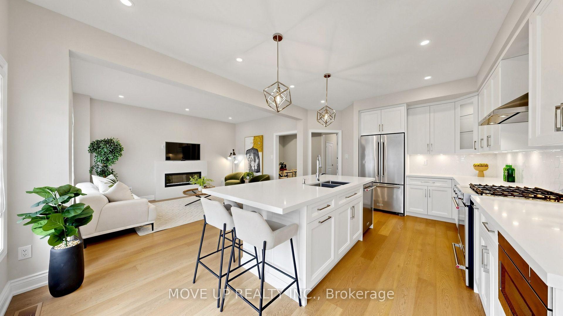 Photo 11 of 35 Lauderdale Drive, Vaughan, Patterson — HOMEH