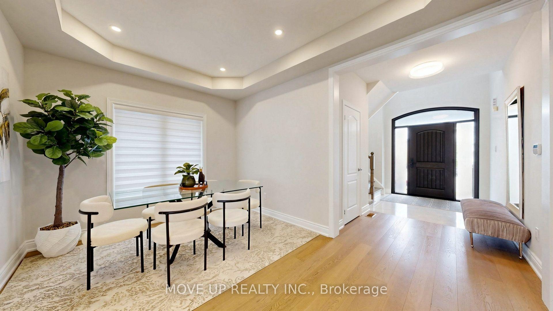 Photo 15 of 35 Lauderdale Drive, Vaughan, Patterson — HOMEH