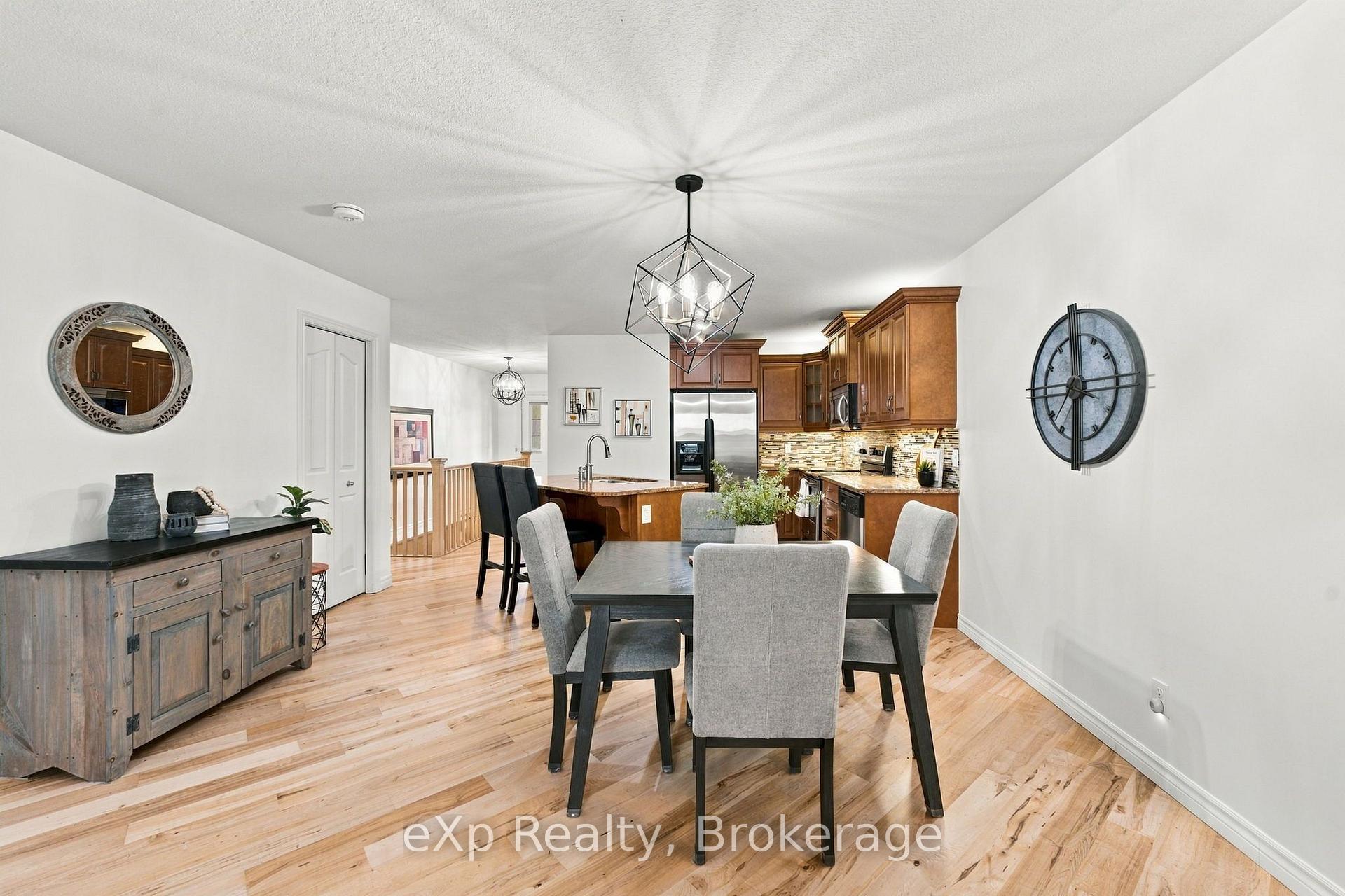 Photo 14 of 358 Dufferin Street, Stratford — HOMEH