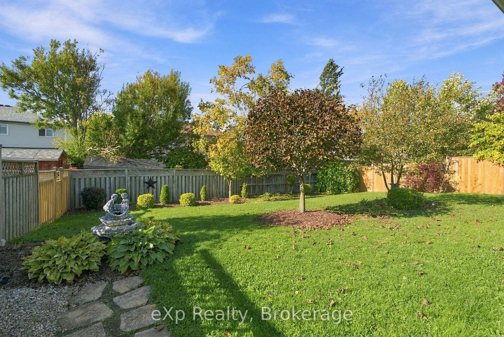 Photo 27 of 358 Dufferin Street, Stratford — HOMEH