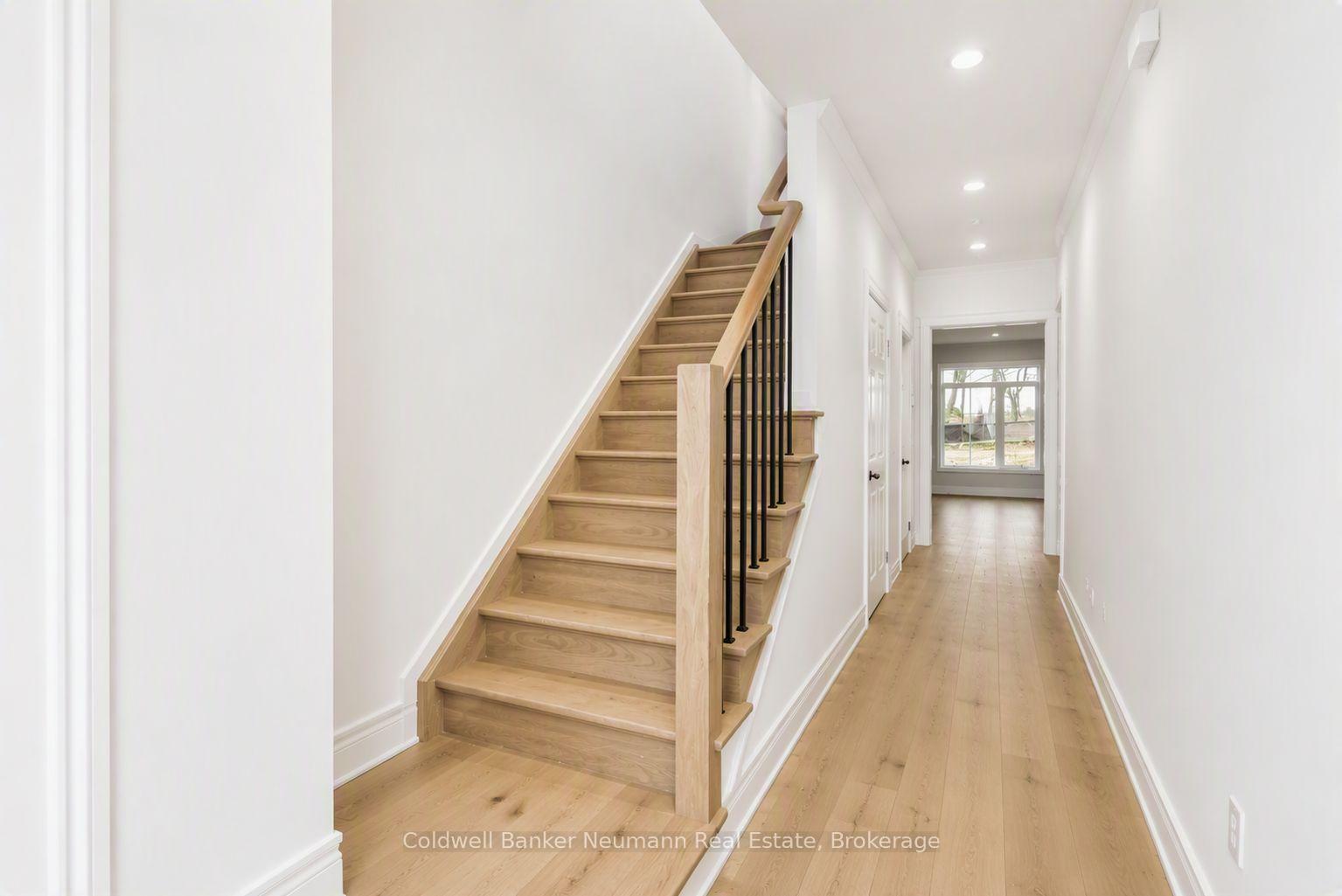 Photo 5 of 636 Anton Crescent, Kitchener, Rosenburg — HOMEH