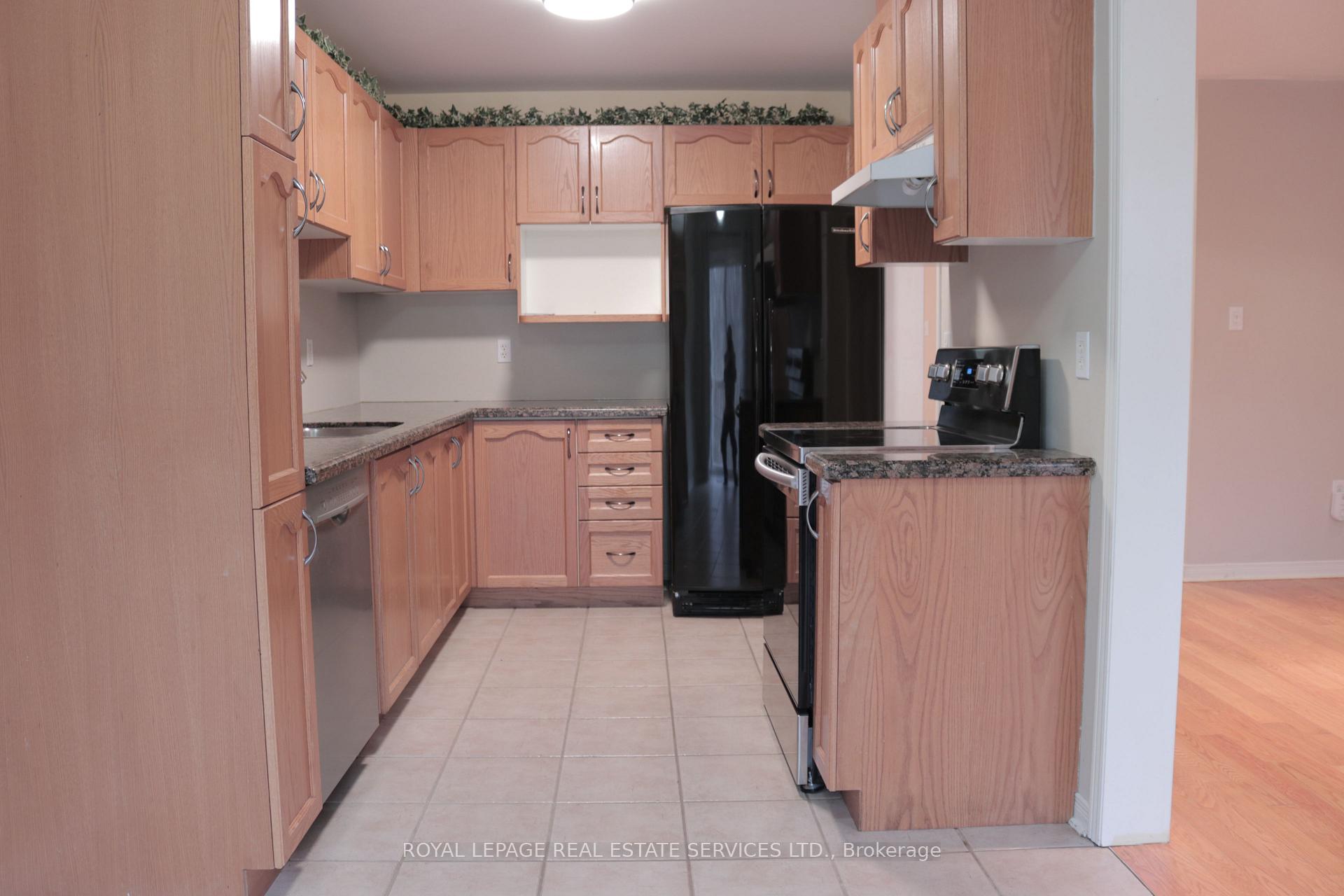 Photo 15 of 5163 Preservation Circle, Mississauga, Churchill Meadows — HOMEH