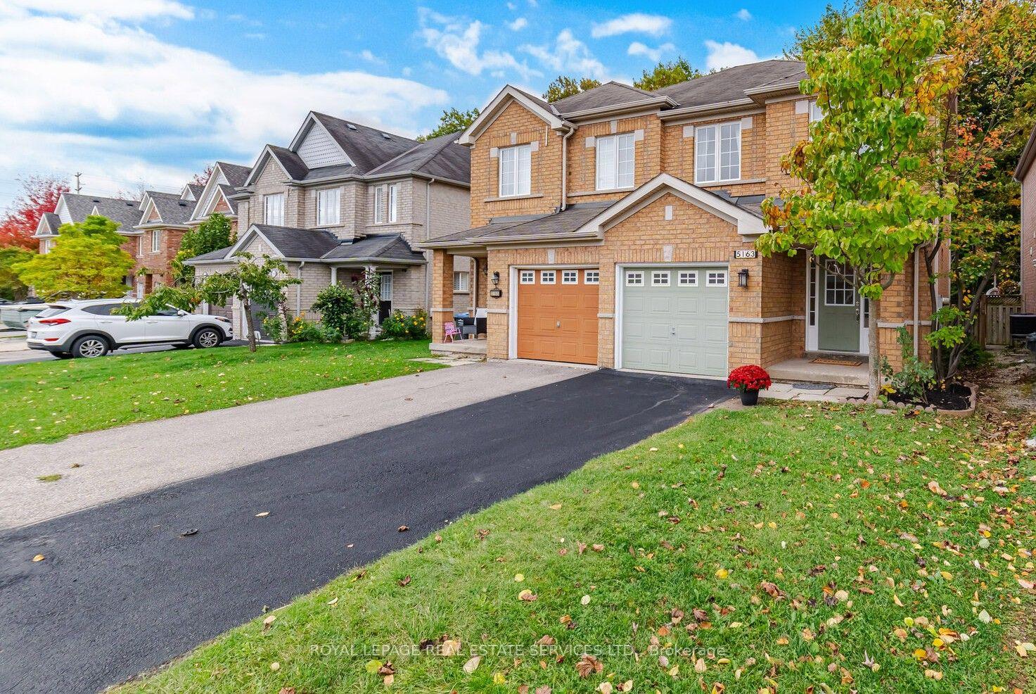 Photo 4 of 5163 Preservation Circle, Mississauga, Churchill Meadows — HOMEH