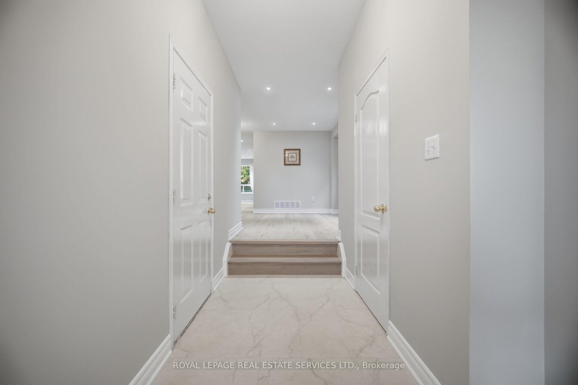 Photo 8 of 5163 Preservation Circle, Mississauga, Churchill Meadows — HOMEH