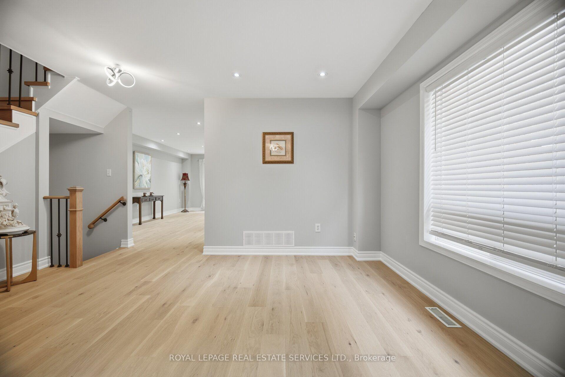 Photo 10 of 5163 Preservation Circle, Mississauga, Churchill Meadows — HOMEH