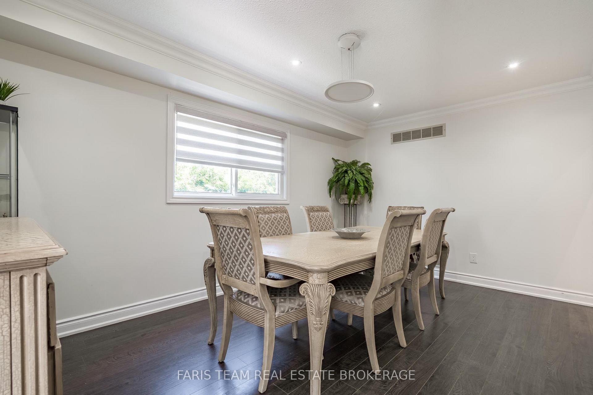 Photo 11 of 503 Grove Street E, Barrie, Grove East — HOMEH