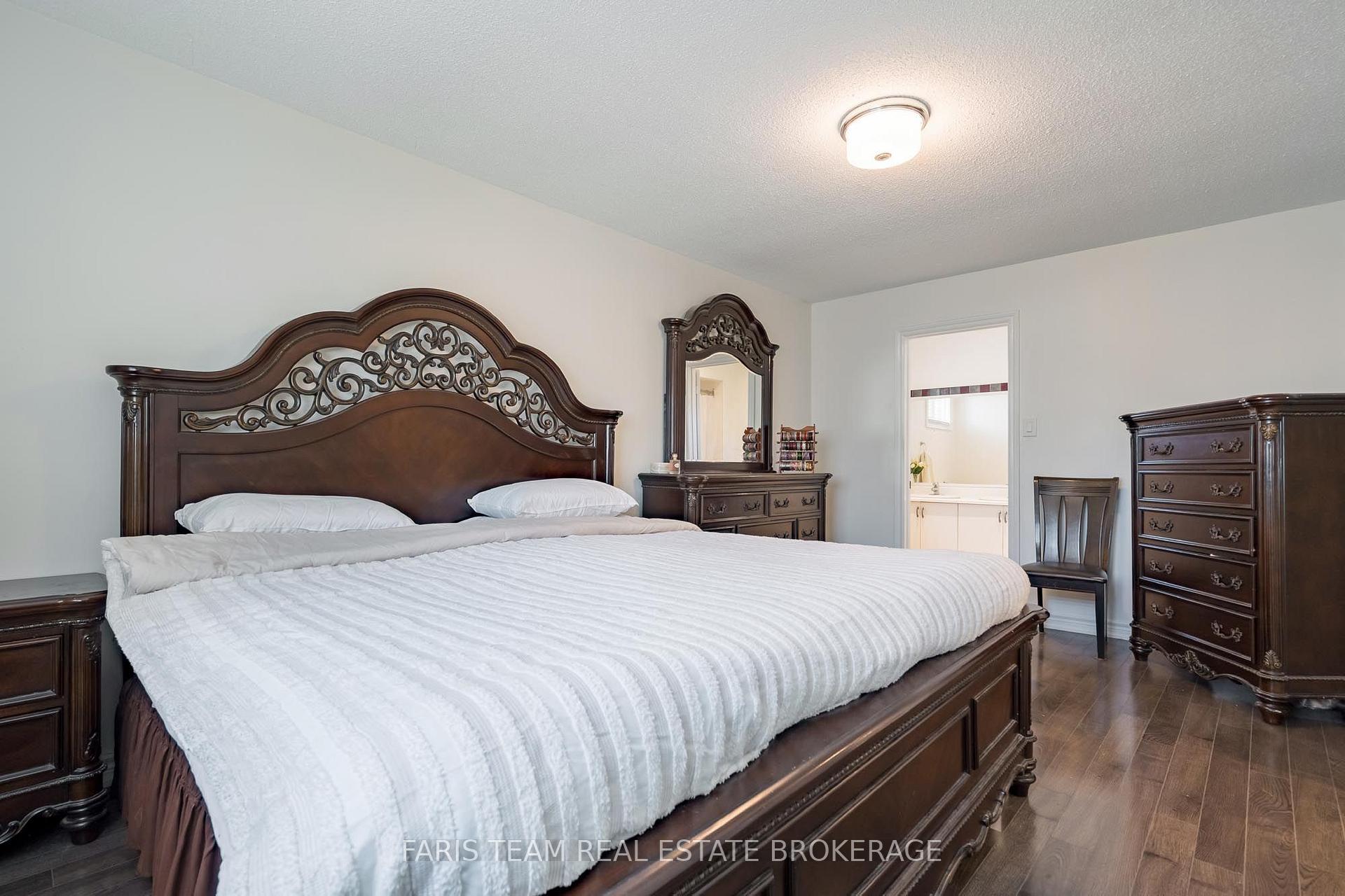 Photo 22 of 503 Grove Street E, Barrie, Grove East — HOMEH