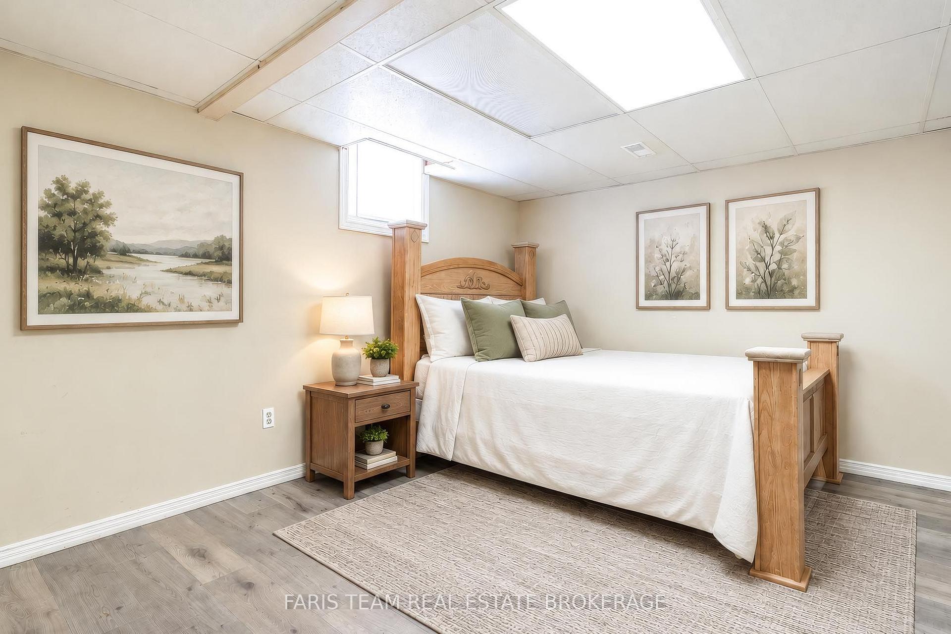 Photo 39 of 503 Grove Street E, Barrie, Grove East — HOMEH