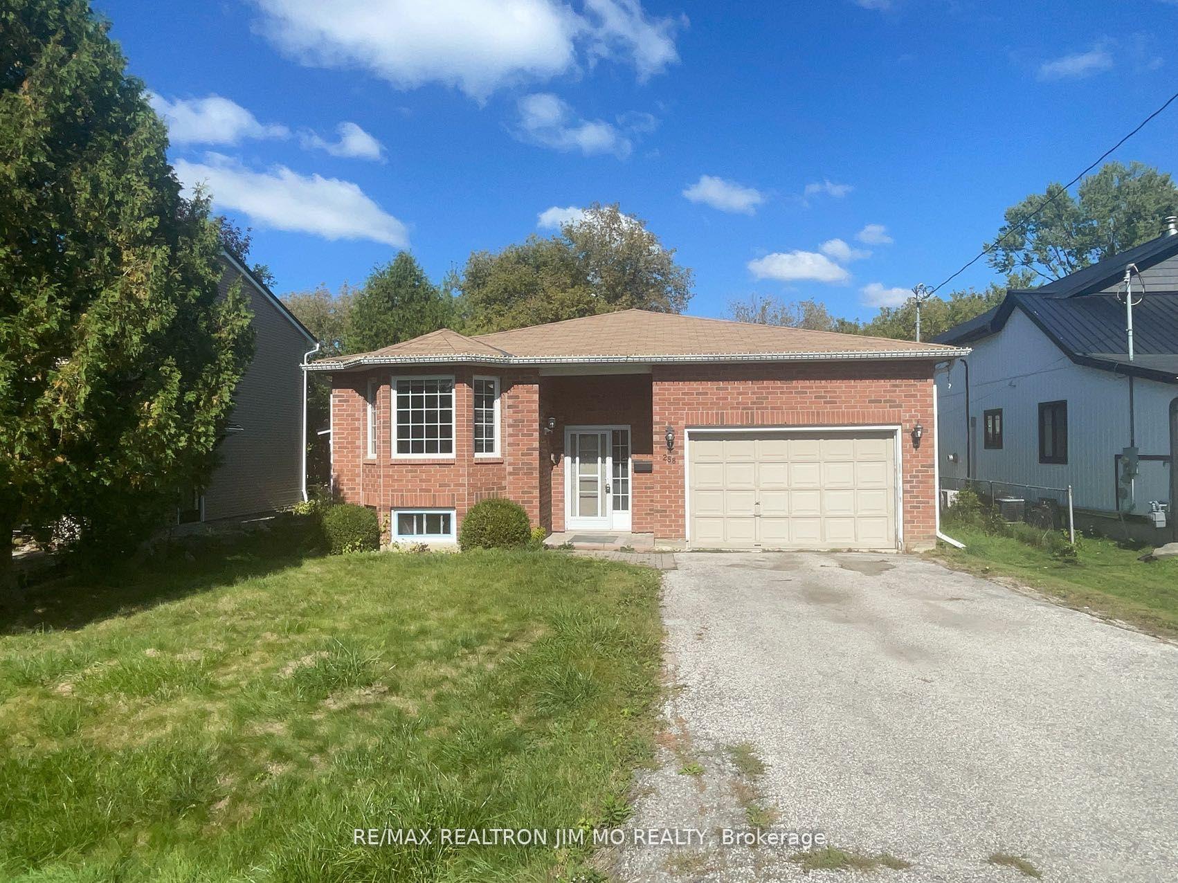 Photo of Unit Lower, 288 Parkwood Avenue