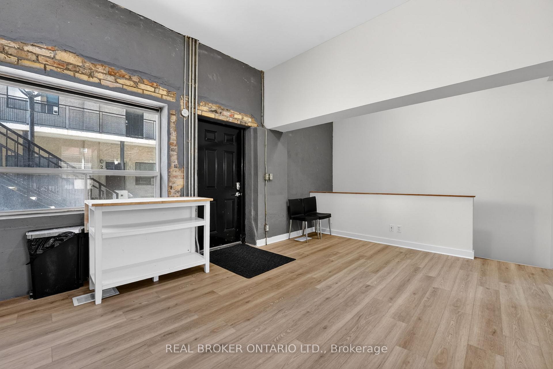 Photo 12 of Unit 9, 12 Bridgeport Road E, Waterloo — HOMEH