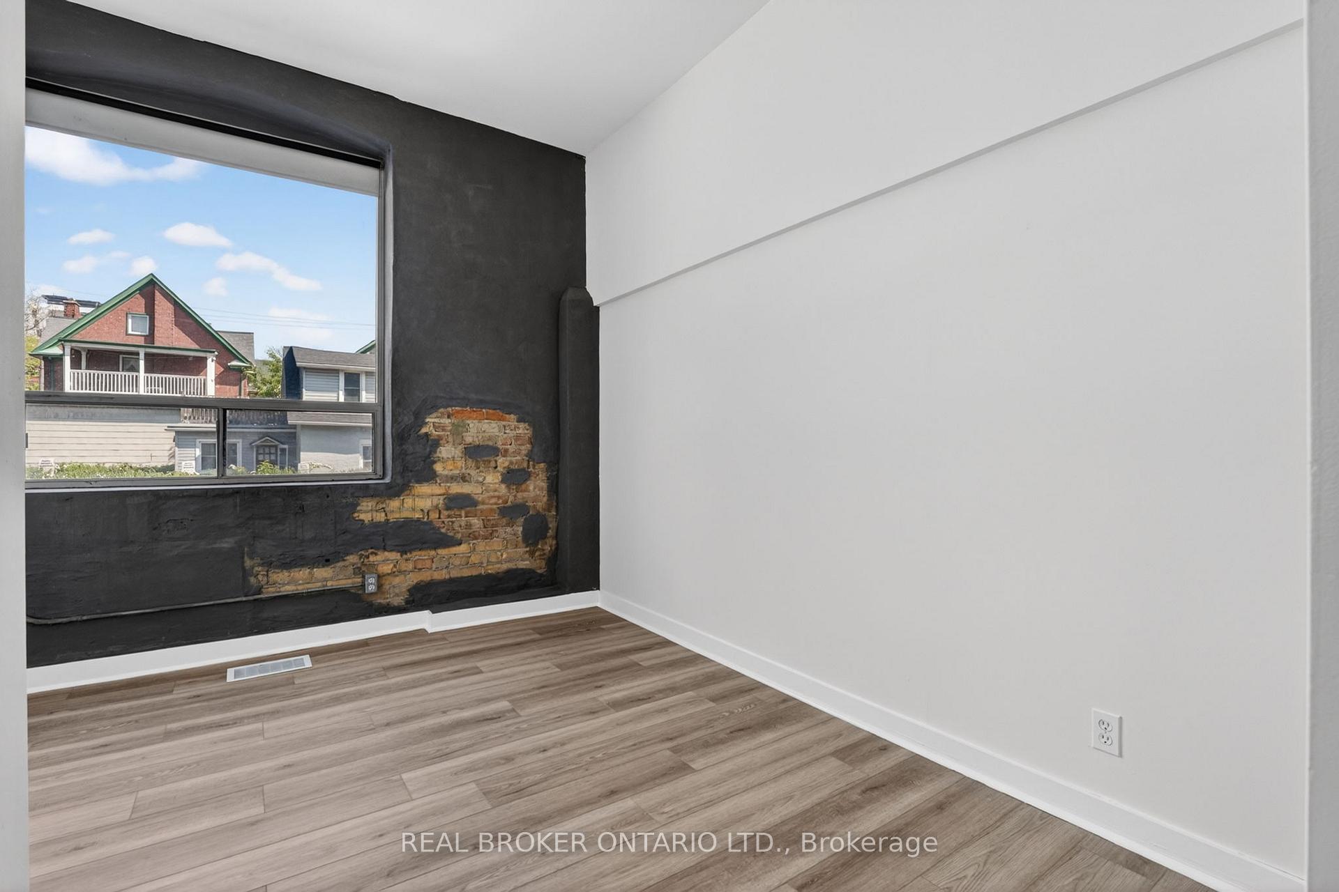 Photo 14 of Unit 9, 12 Bridgeport Road E, Waterloo — HOMEH