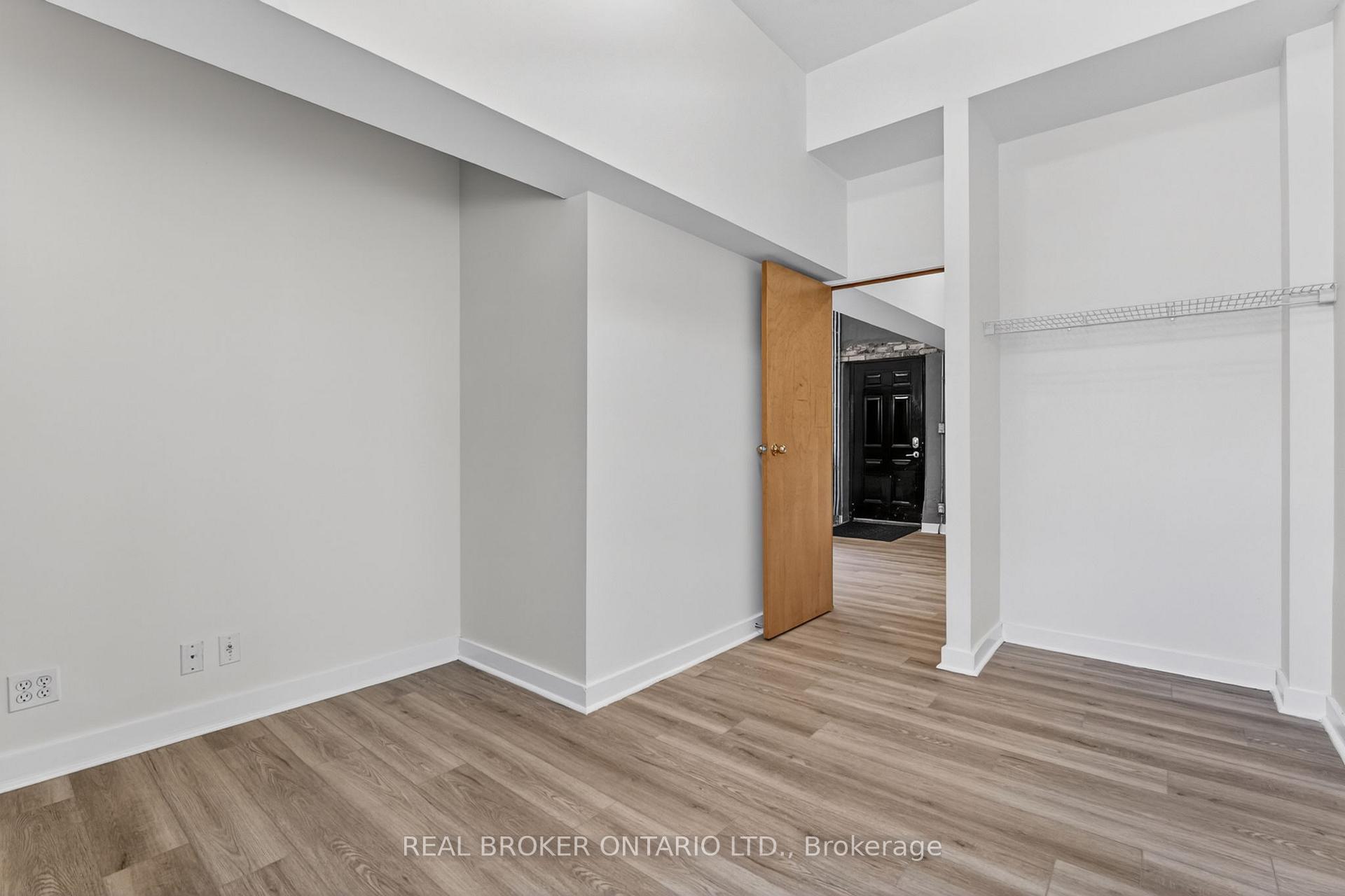 Photo 17 of Unit 9, 12 Bridgeport Road E, Waterloo — HOMEH