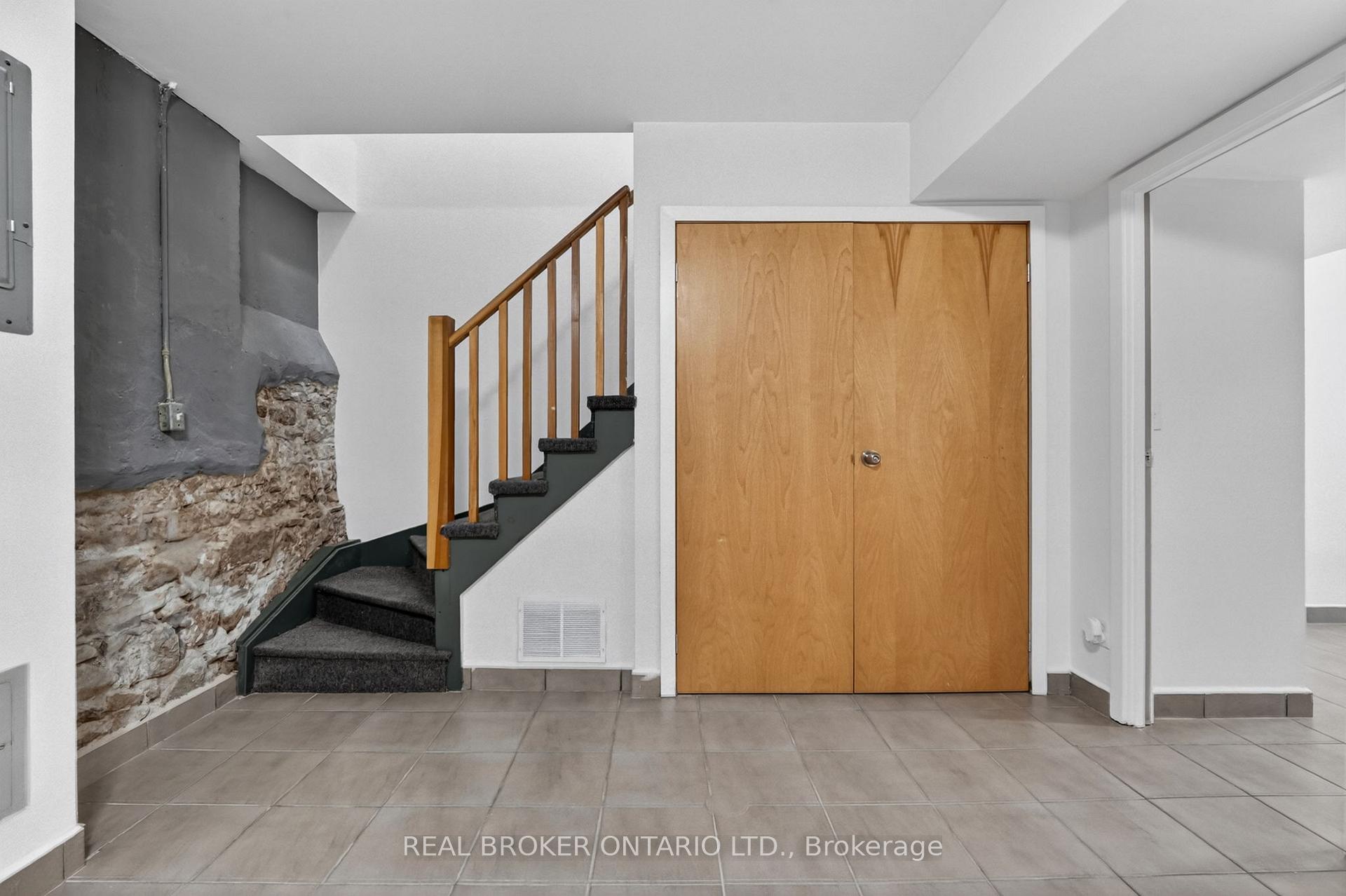 Photo 20 of Unit 9, 12 Bridgeport Road E, Waterloo — HOMEH