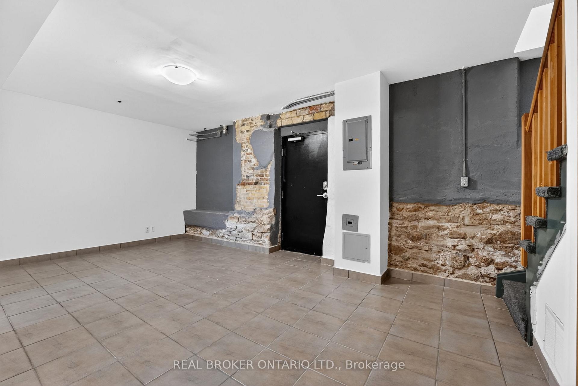 Photo 23 of Unit 9, 12 Bridgeport Road E, Waterloo — HOMEH