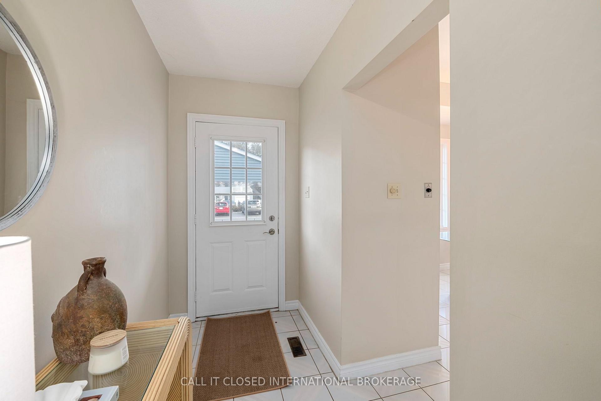 Photo 8 of 374 Front Street, Central Elgin, Port Stanley — HOMEH