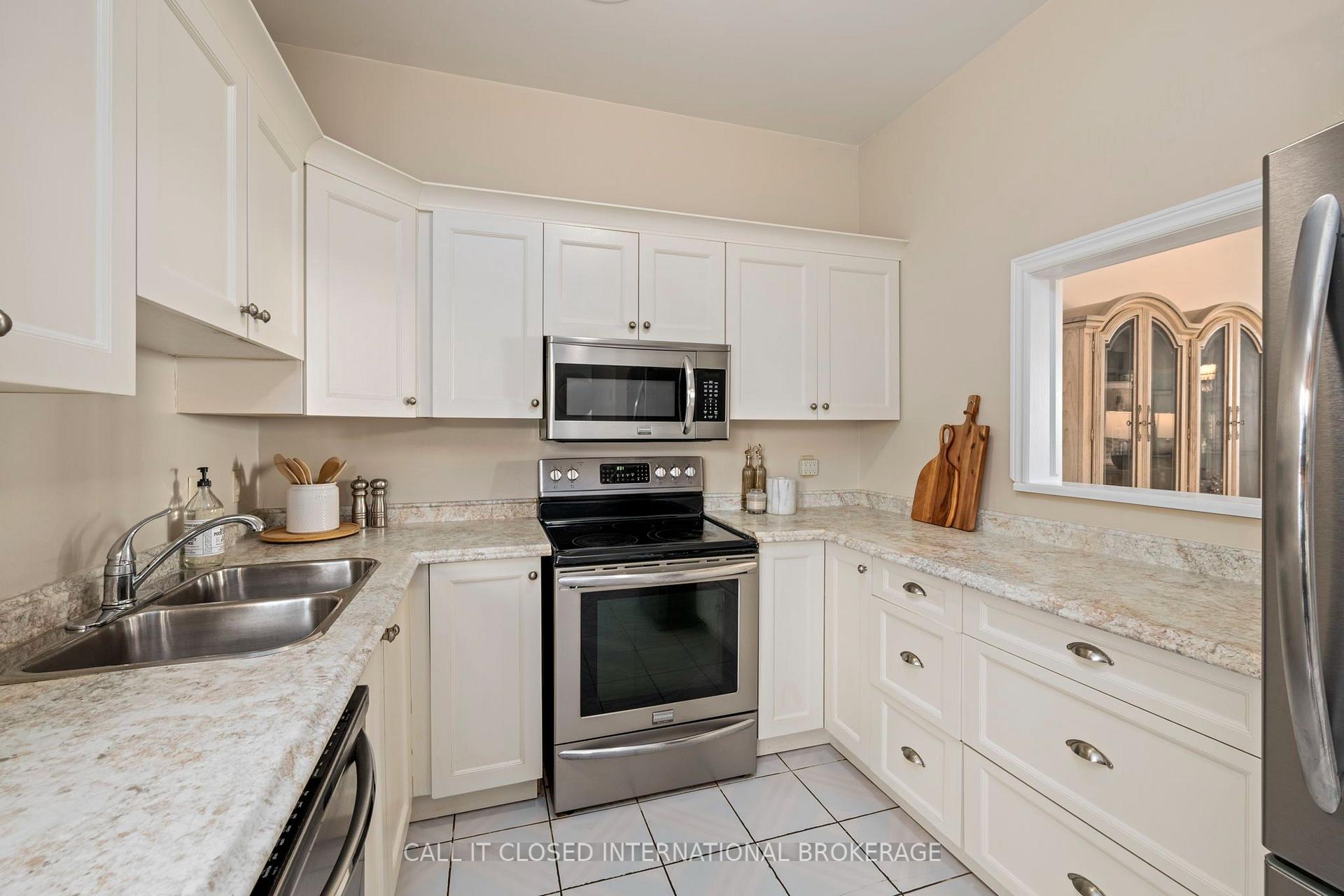 Photo 12 of 374 Front Street, Central Elgin, Port Stanley — HOMEH
