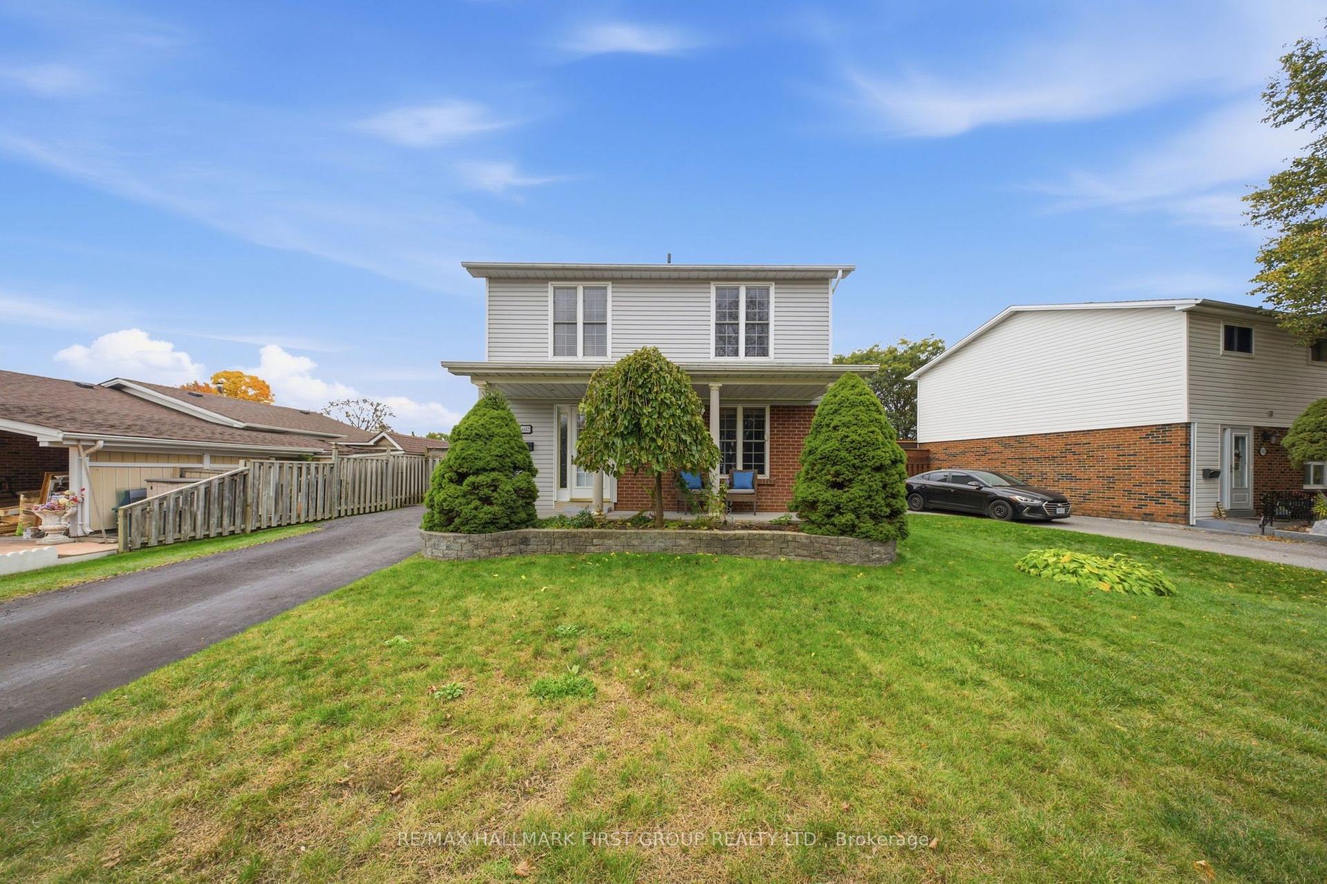 Photo 2 of 1057 Exeter Street, Oshawa, Centennial — HOMEH